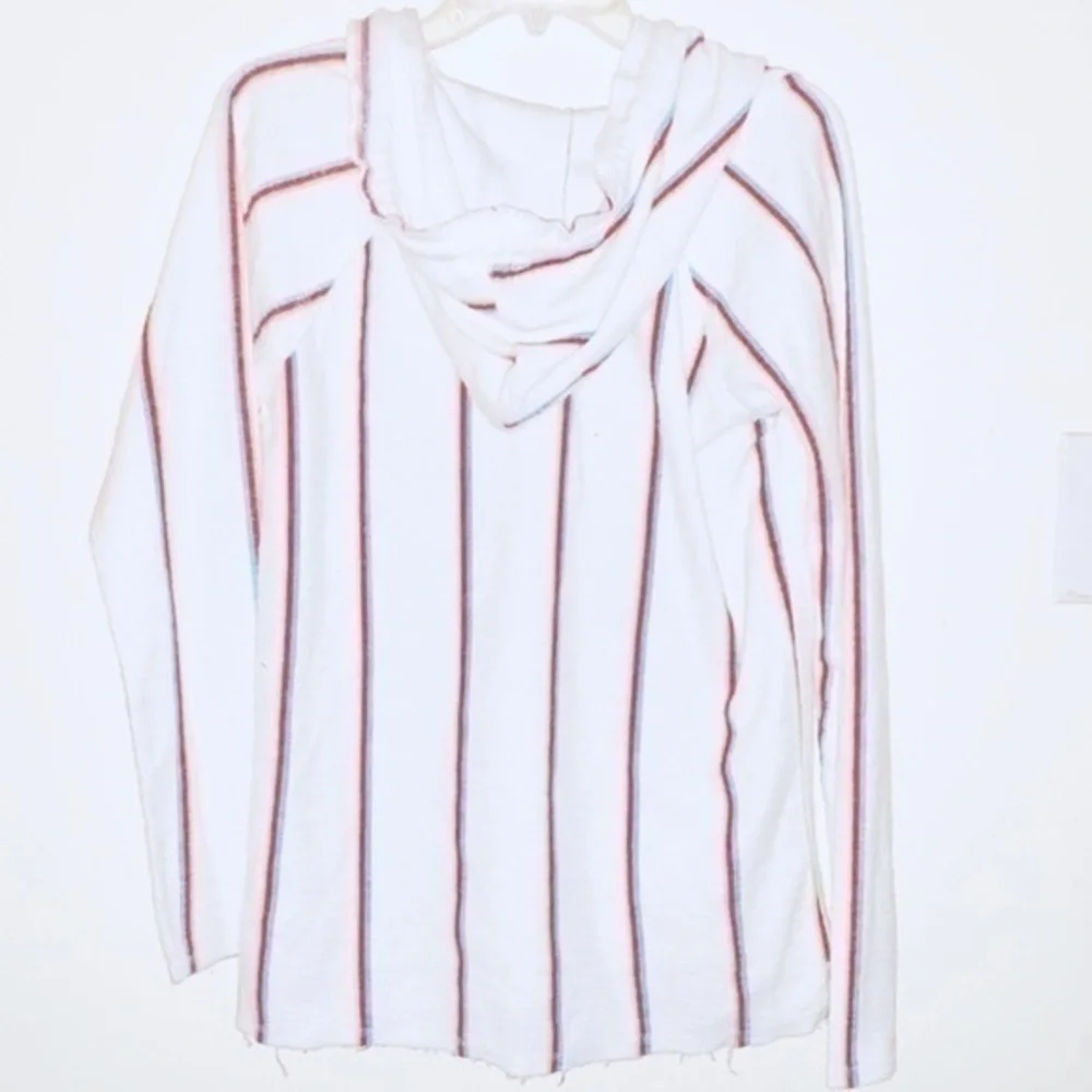 Acean Drive sweater size Medium NWT